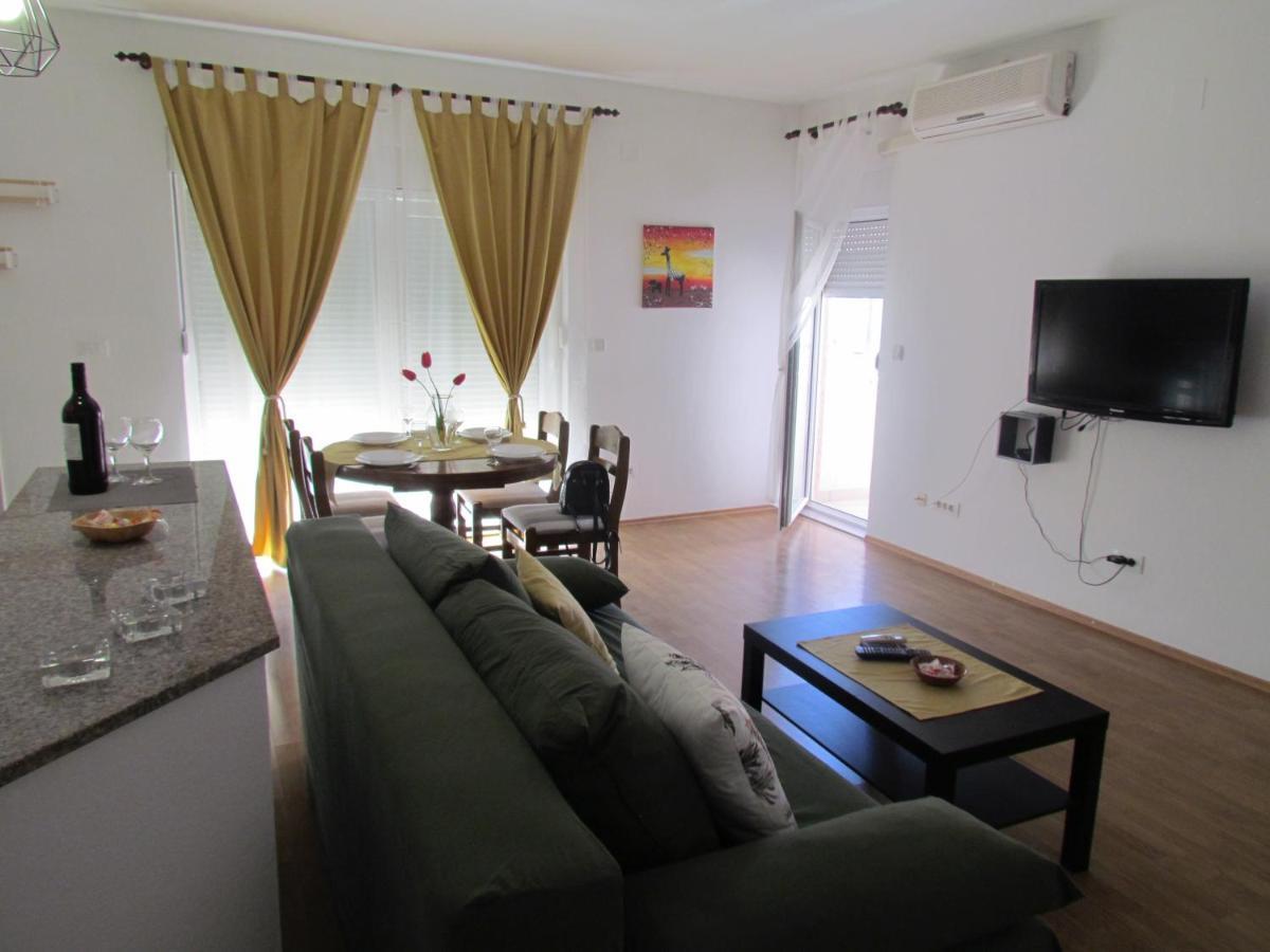 Apartman Petra Kastela Luaran gambar