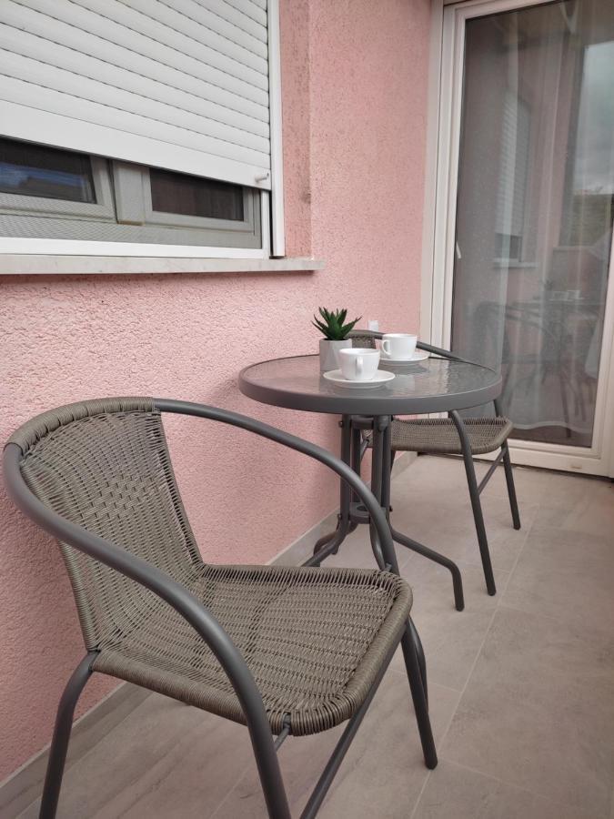 Apartman Petra Kastela Luaran gambar