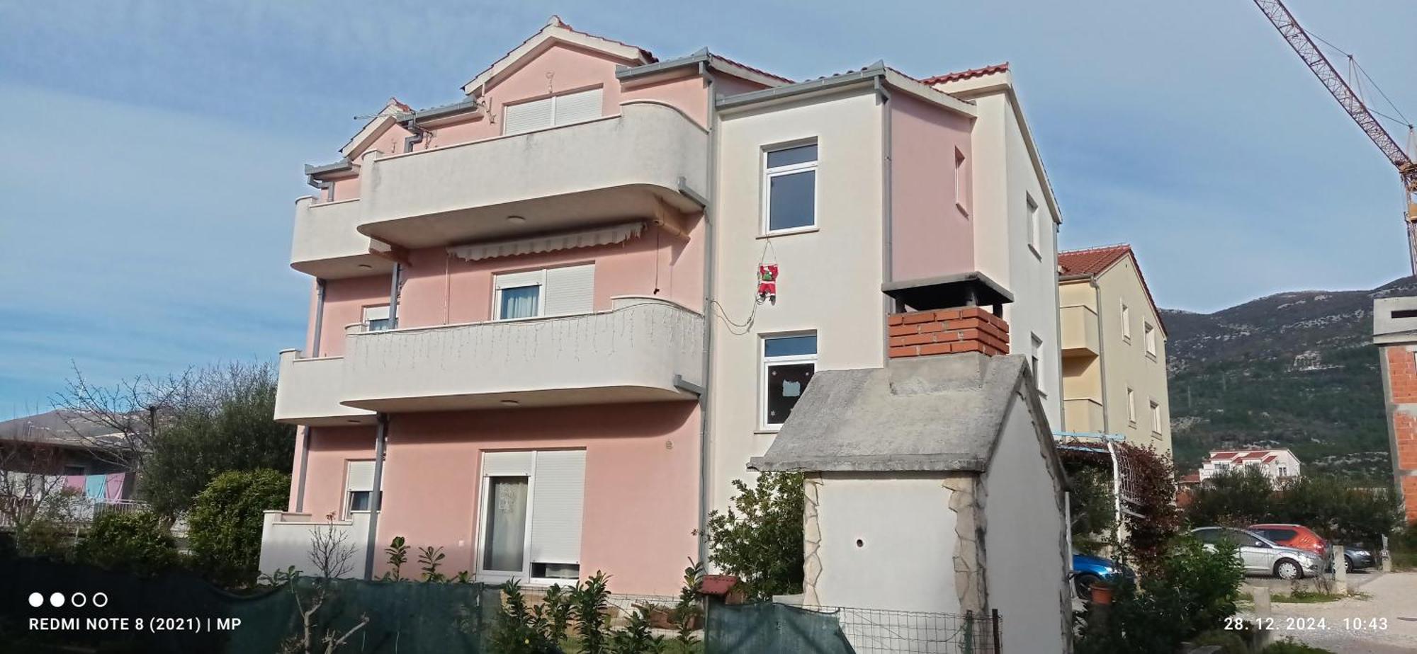 Apartman Petra Kastela Luaran gambar